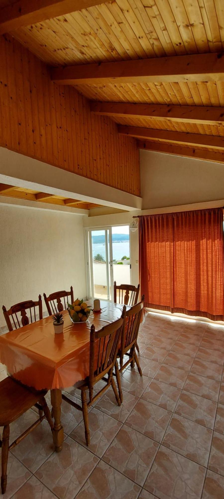 Mar Apartment
