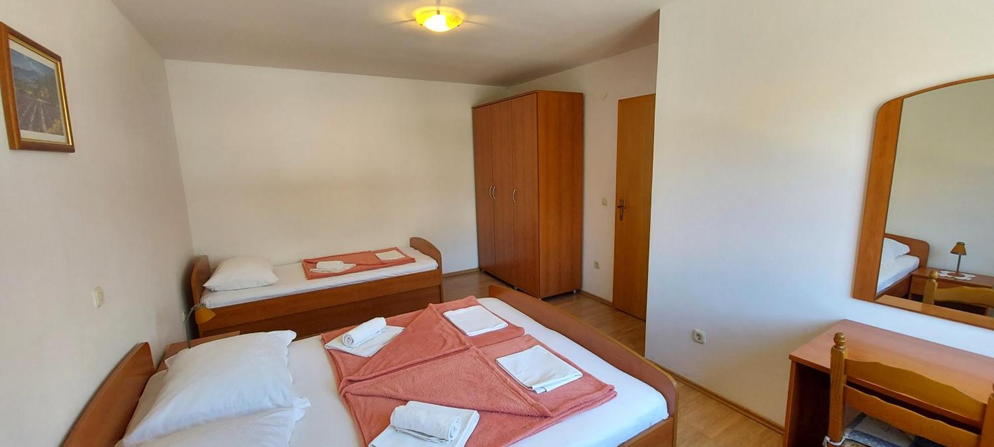 Apartment Mar